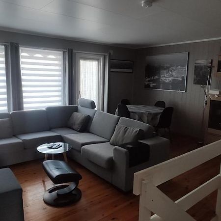 Sleeps 8 - 3 Bedrooms Кристиансан Екстериор снимка